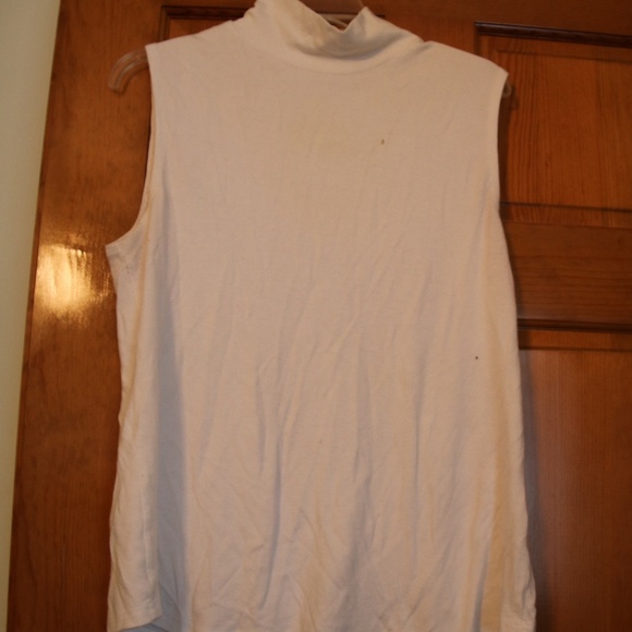 top - Picture 2 of 2